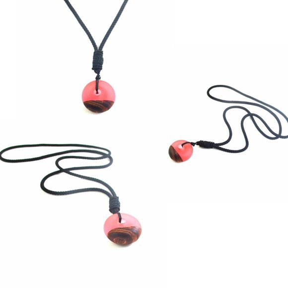 Old Pendant And Writting Wood With Grace Buckle - Picture 15 of 15